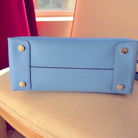 Michael Kors Like New Tote - Picture 5 of 6